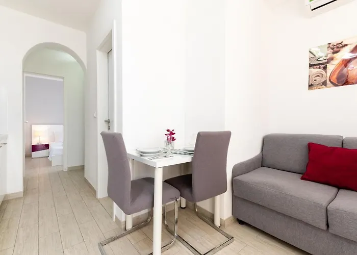 Appartement Mavarstica 17803a *